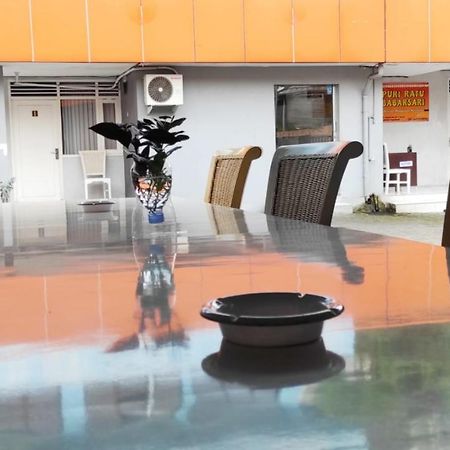 Ratu Guesthouse Sleman  Exterior foto