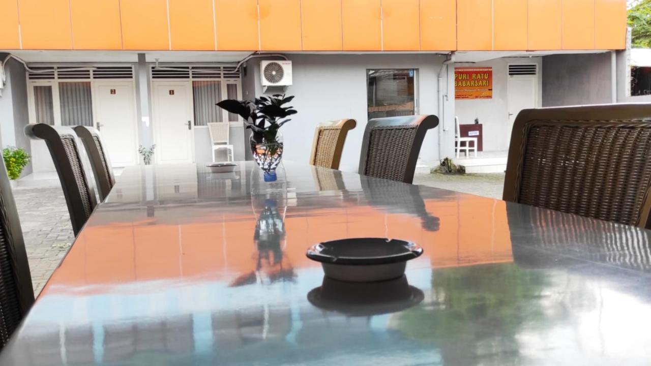 Ratu Guesthouse Sleman  Exterior foto