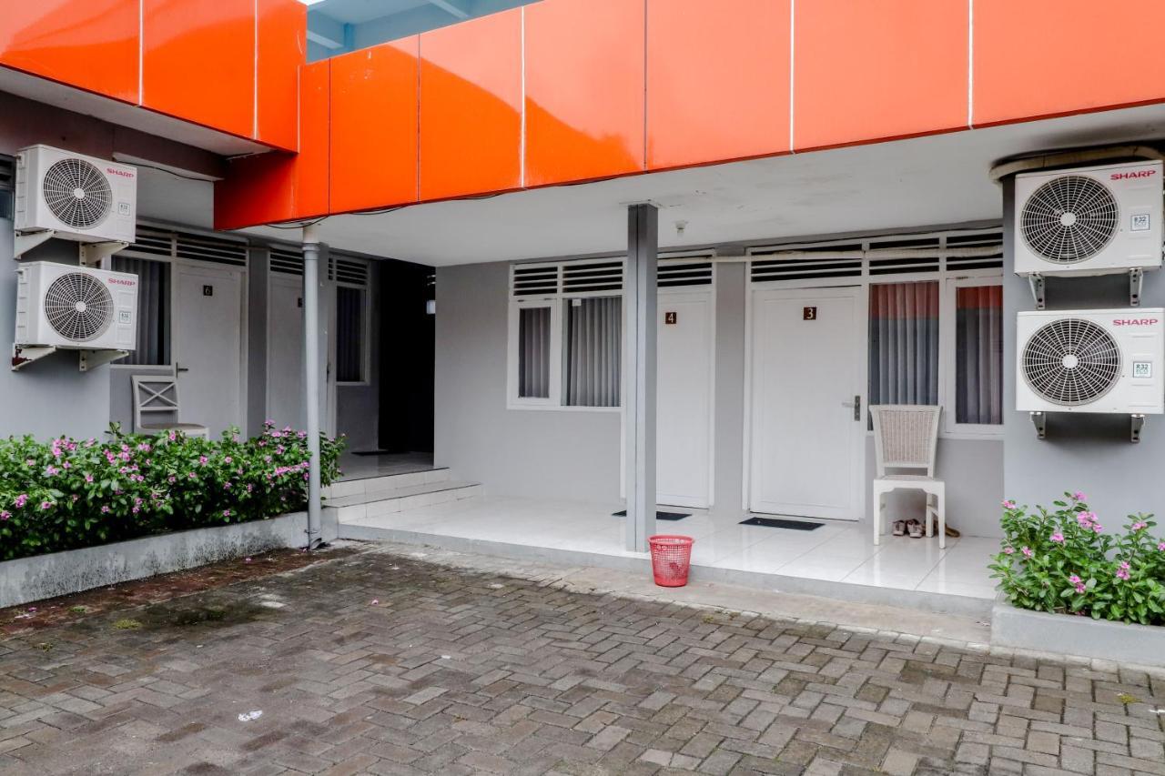 Ratu Guesthouse Sleman  Exterior foto
